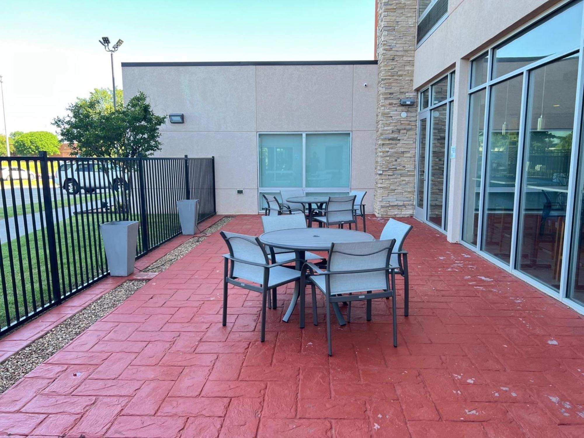 Holiday Inn Express & Suites Moore By Ihg מראה חיצוני תמונה